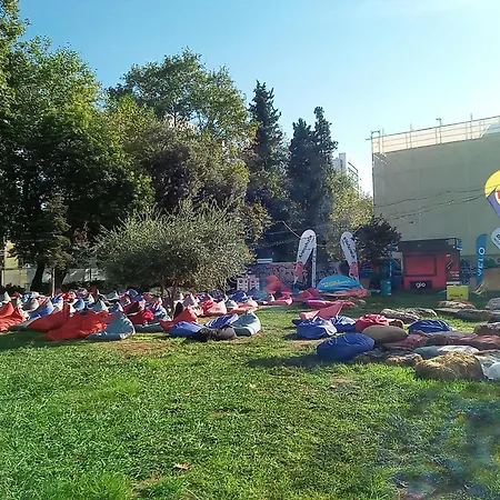 Ofellows - Center * Tirana
